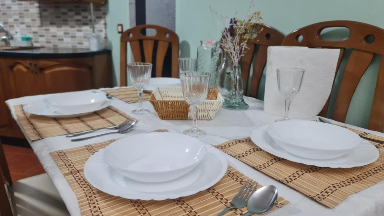 Calmly, Spacious Apartment Next To Usa Embassy ティラナ エクステリア 写真