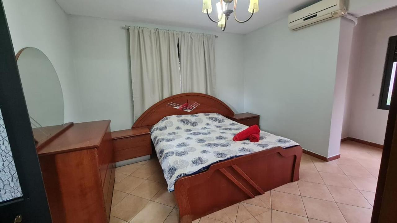 Calmly, Spacious Apartment Next To Usa Embassy ティラナ エクステリア 写真