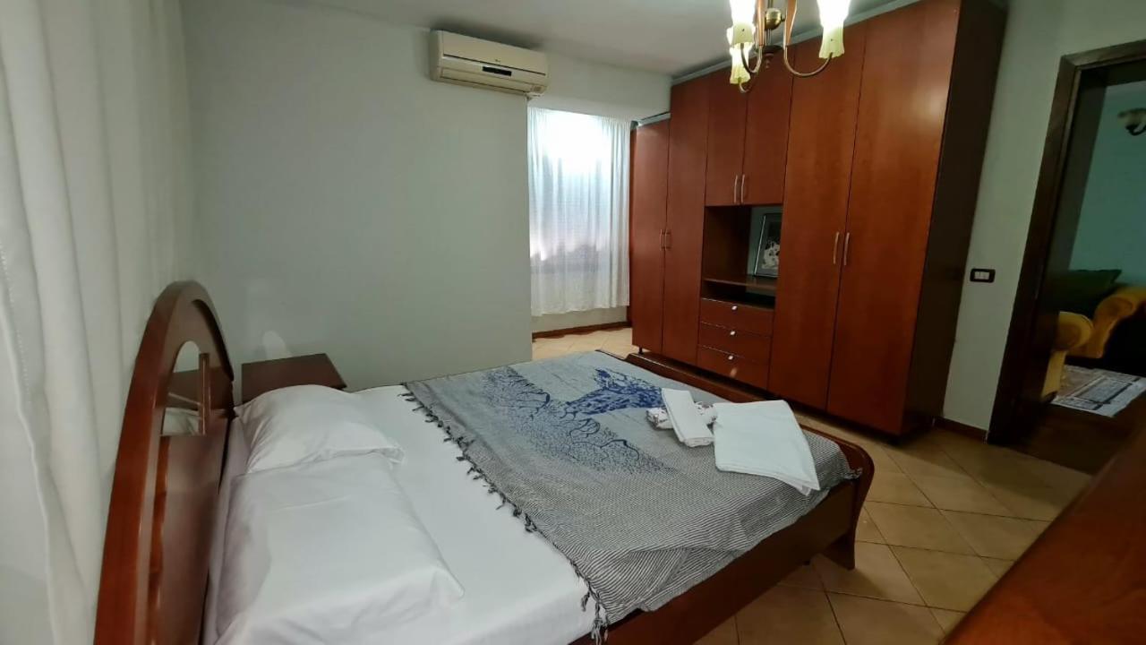 Calmly, Spacious Apartment Next To Usa Embassy ティラナ エクステリア 写真